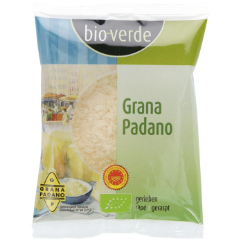 Grana Padano gerieben